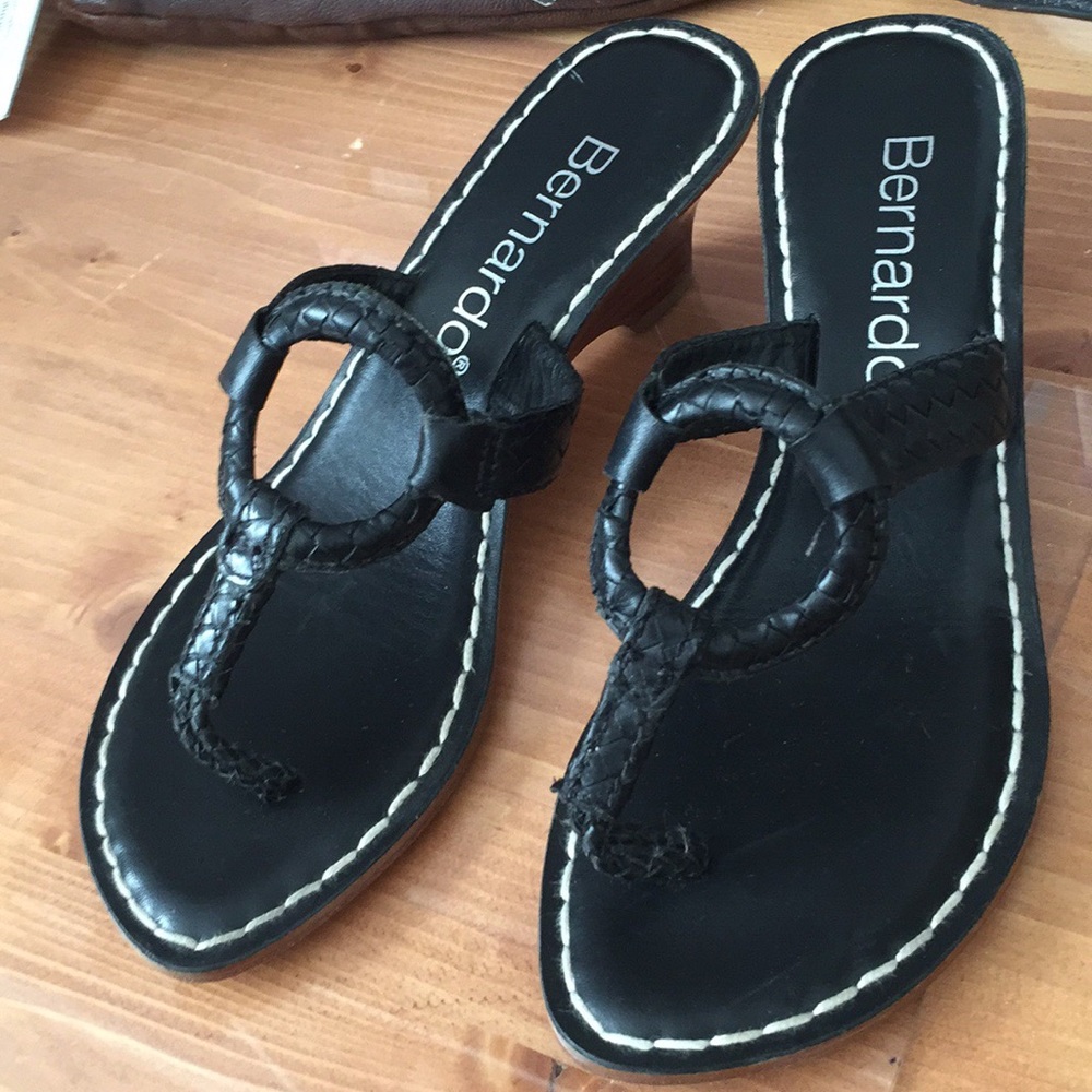 Bernardo classic thong